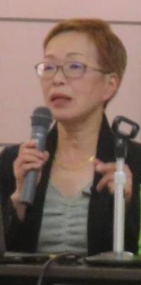 講演会講師の写真