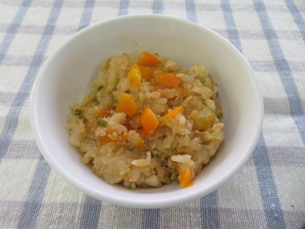 完成したチキンライスの写真