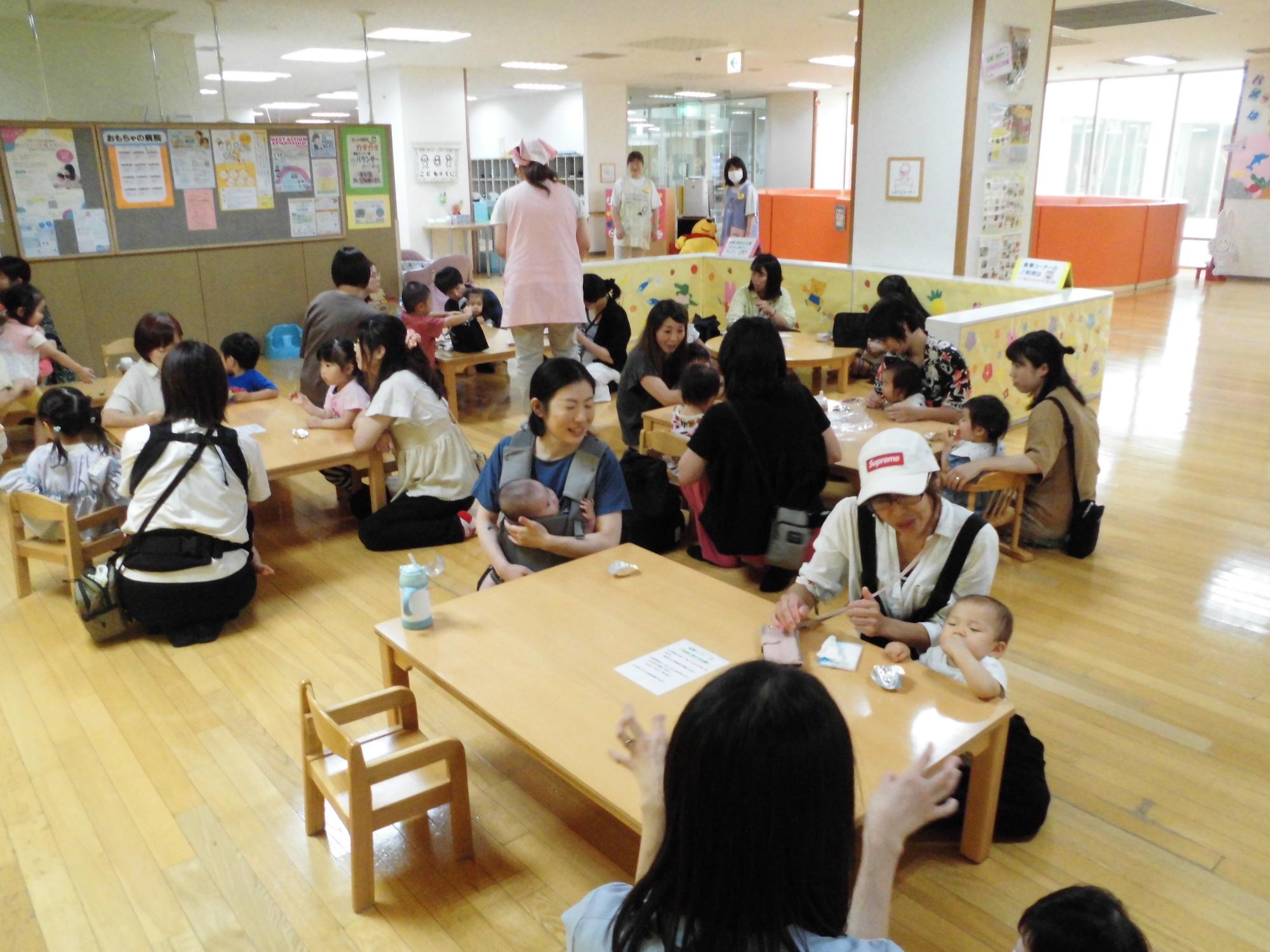 試食会の様子11