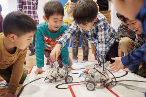 レゴ&reg;で作るロボットプログラミング