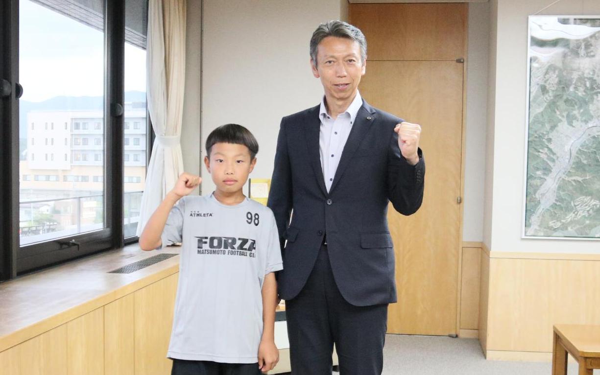小学生サッカー全国大会出場表敬訪問