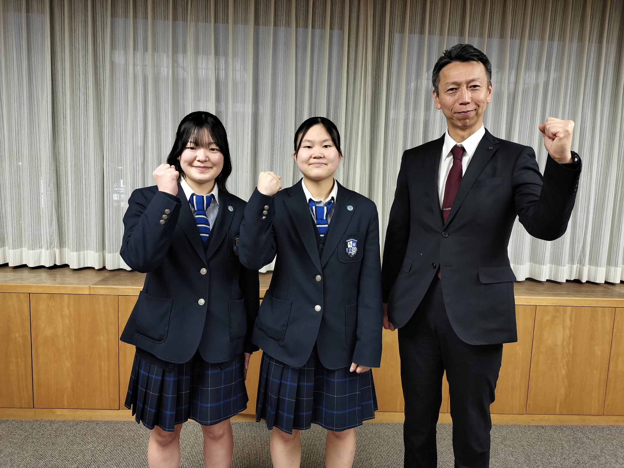 松本国際高校バスケ部表敬訪問