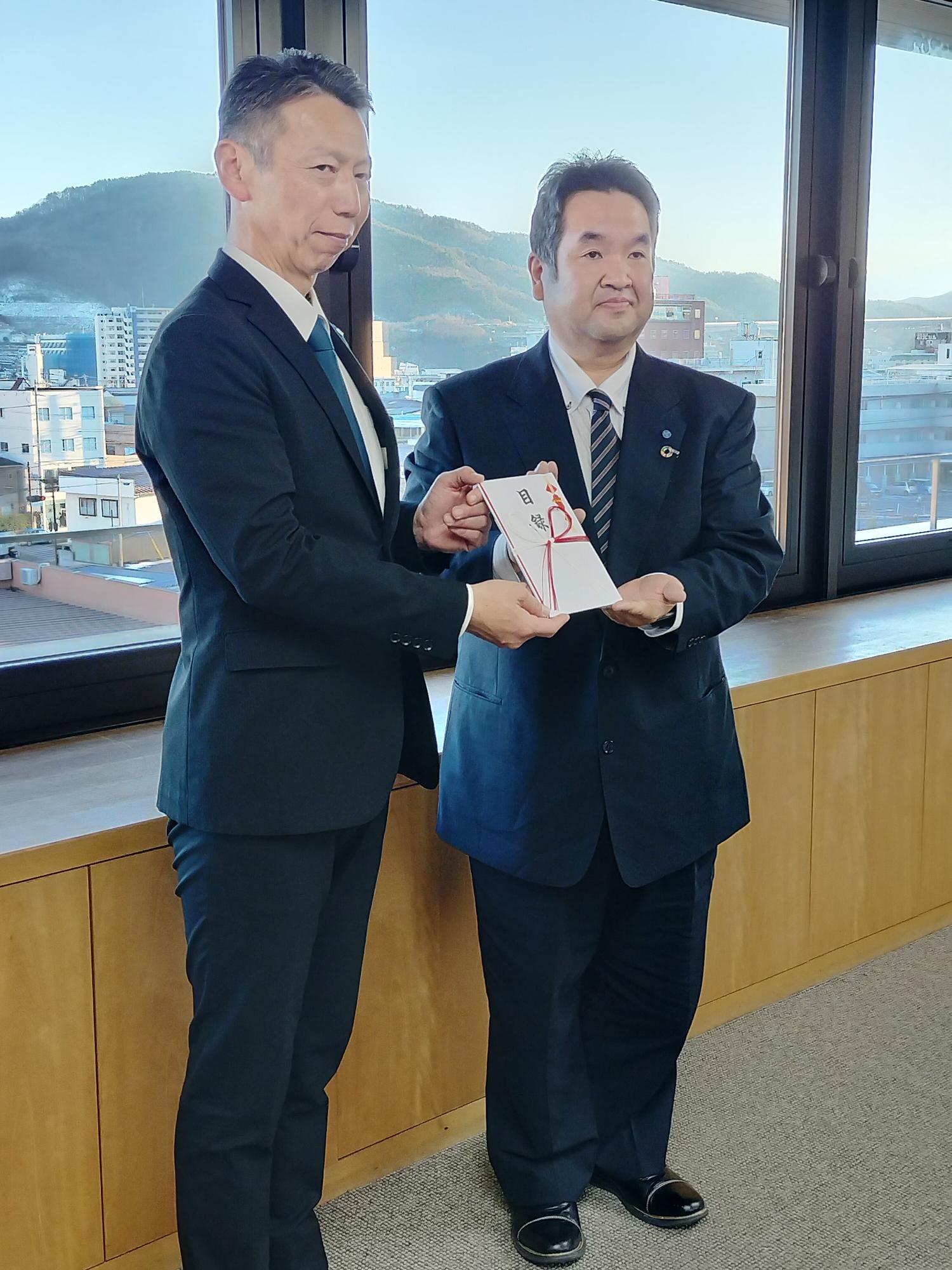 横浜幸銀信用組合寄附贈呈式