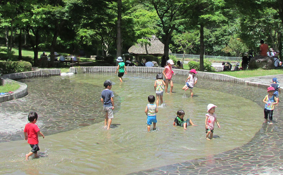 やまびこ公園